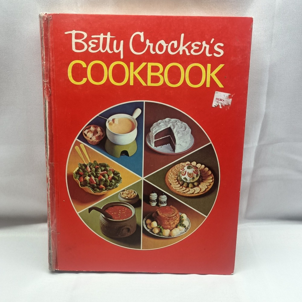 Betty Crocker Cookbook 1969 First Printing Red Hardcover Pie Cover Vintage 1st
